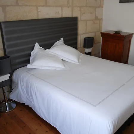 Oda ve Kahvaltı A Bord'o 3*