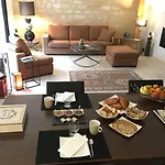 A Bord'o Отель типа 