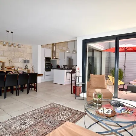 Bed and Breakfast A Bord'o Μπορντό