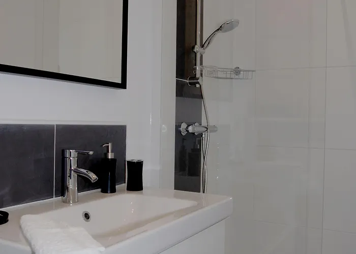 A Bord'o 3* بوردو